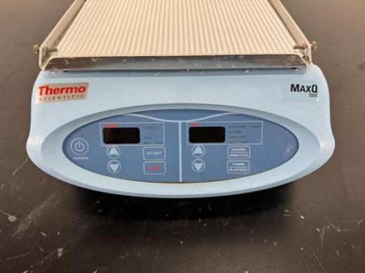 Thermo Scientific MaxQ 2000 Orbital Shaker with Digital Speed and Timer Control-cover