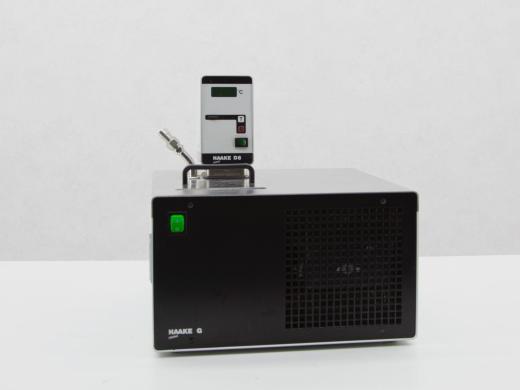 Haake G Refrigerated Water Bath with D8 Thermostat for Precise Temperature Control-cover
