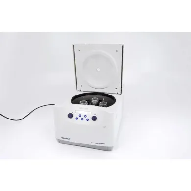 Eppendorf 5702R Refrigerated Centrifuge with A-4-38 Rotor