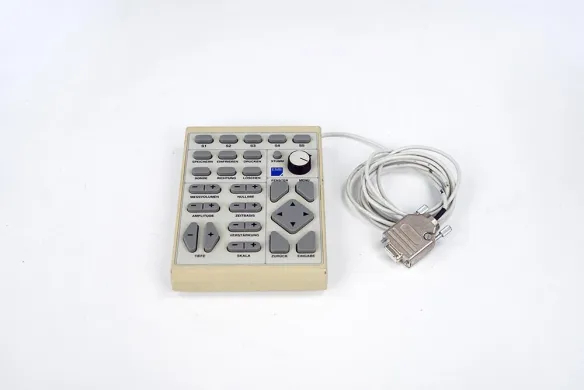 SciMed EME 300/SA/10-G V1.02 Controller Keypad for Viasys Equipment, S/N 1118
