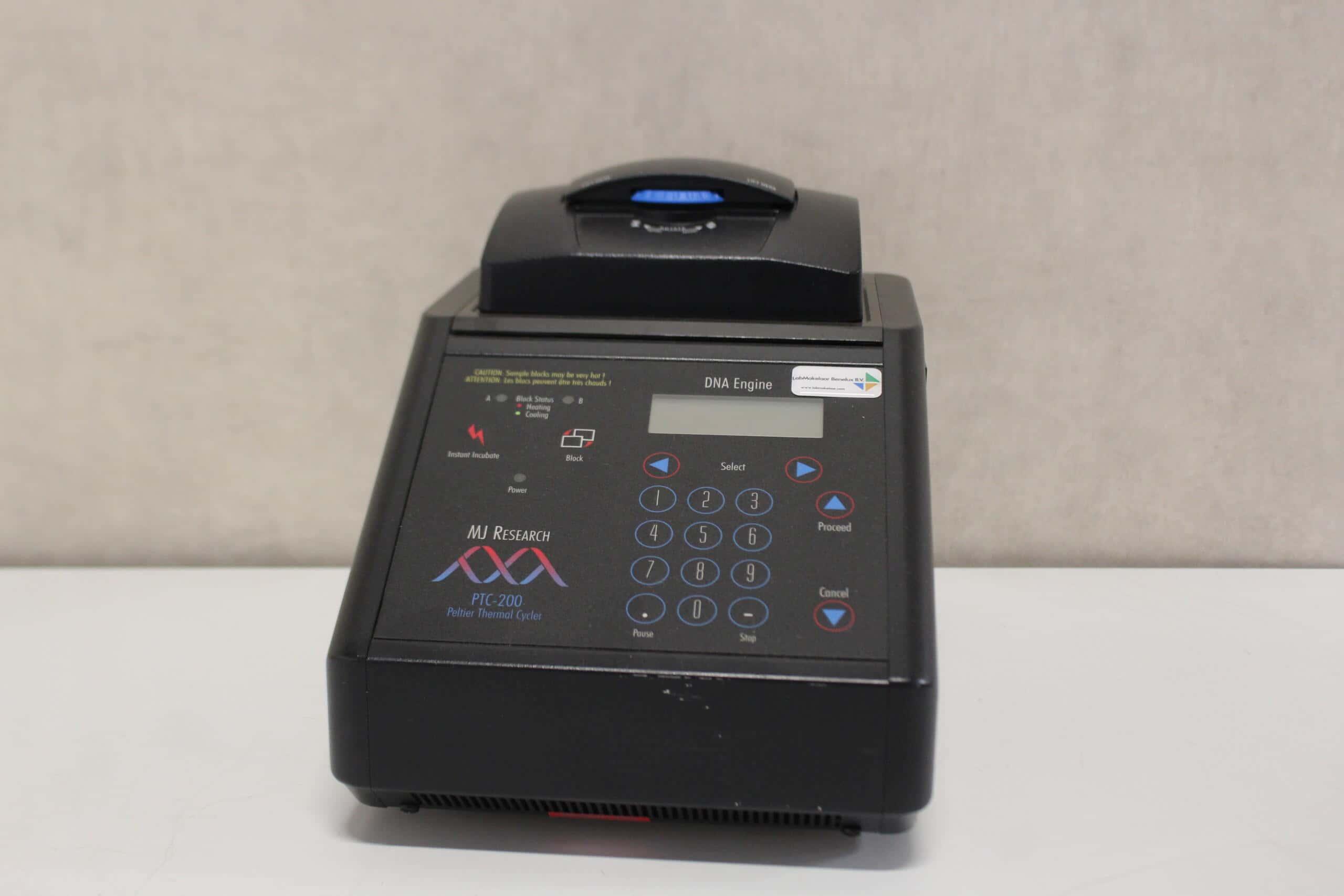 MJ Research PTC-200 Thermal Cycler with 96-Well and Dual 48-Well Blocks