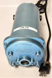 Masterflex 7553-20 Pump Drive with Solid State Speed Controller (6-600 rpm), 3 of 10
