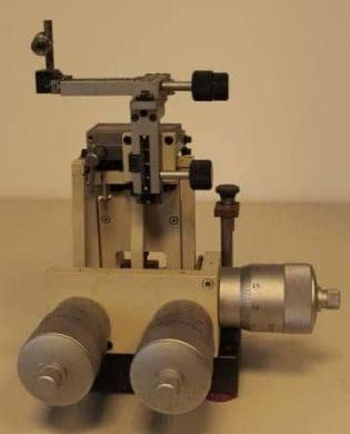 Huxley-Goodfellow Precision Micromanipulator-cover