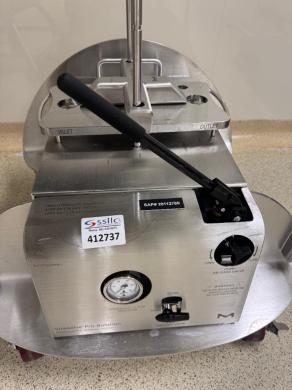 Millipore Viresolve Pro Magnus Holder Stainless Steel Hydraulic Clamp for Bioprocessing-cover