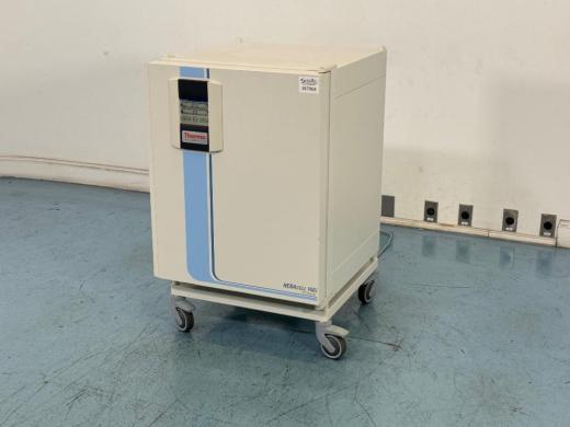 Thermo HERACell 150i CO2 Incubator-cover