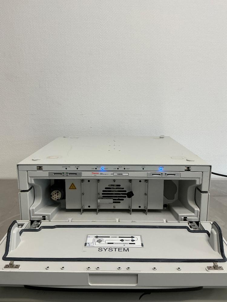 Thermo Scientific ICS-5000+ TC High-Performance Ion Chromatography System