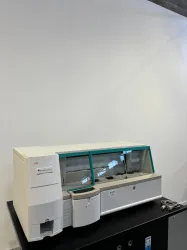 DuPont Qualicon RiboPrinter Microbial Characterization System for Automated Ribotyping, 2 of 3