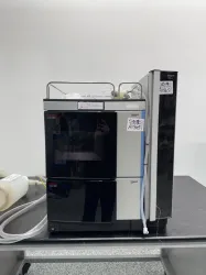 Thermo Fisher Orbitrap ID-X High-Resolution Accurate-Mass LC/MS System, 3 of 4