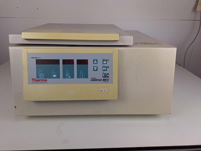 Thermo Fisher Scientific Labofuge 400R Refrigerated Benchtop Centrifuge with Microprocessor Control