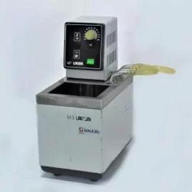 Lauda M3 Recirculating Water Bath-cover