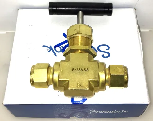 Swagelok B-18VS8 Brass Integral Bonnet Needle Valve - 1.80 Cv (1/2")
