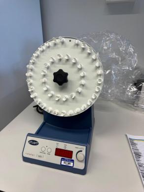 Stuart SB3 Laboratory Rotator with Adjustable Speed and Digital Display-cover