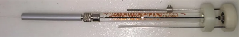 Hamilton 86254S Microliter #7000.5 Injection Syringe with Guide, 0.5 µL