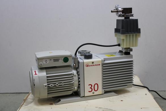 Edwards E2M30 Dual-Stage Rotary Vane Vacuum Pump 11.4 CFM, 1x10⁻³ Torr Final Pressure-cover