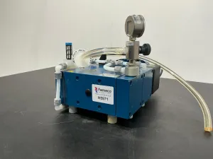 ILMVAC 4000322 Precision Laboratory Vacuum Pump with Integrated Pressure Gauge, 2 of 3