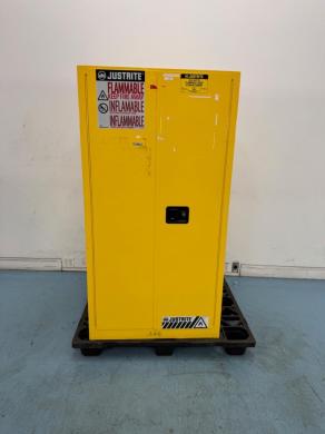 Justrite Sure-Grip EX 60 Gallon Flammable Liquid Storage Cabinet-cover