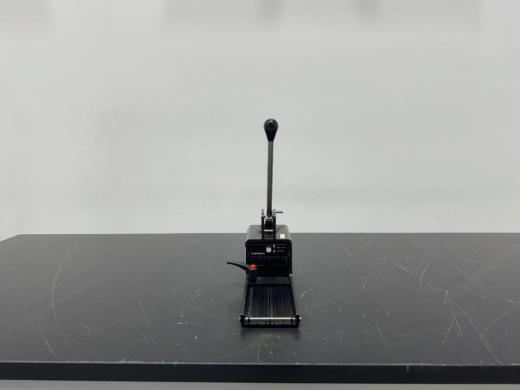 Corning Microplate Press Sealer for Reliable Manual Microplate Sealing-cover