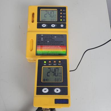 Radiant Innovation ZG10U Wall Mount CO₂ Monitor with Receiver-cover