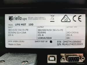 Riello Multi Sentry MST 100 Uninterruptible Power Supply for Laboratory Equipment, 6 of 19