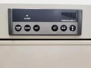Sanyo Biomedical Freezer Model MDF-U537, 17 of 20