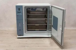 Thermo Scientific Forma Steri-Cult 3311 CO₂ Incubator, 6 of 8