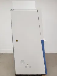 Thermo Scientific MSC 1.2 Class II Biosafety Cabinet for Containment Workflows, 2 of 10