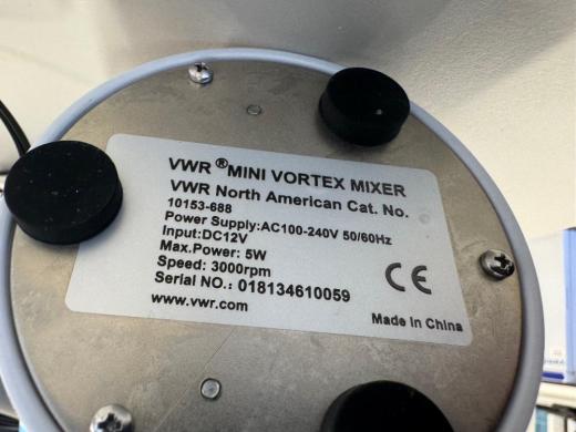 VWR Mini Vortexers - Quantity 2-cover