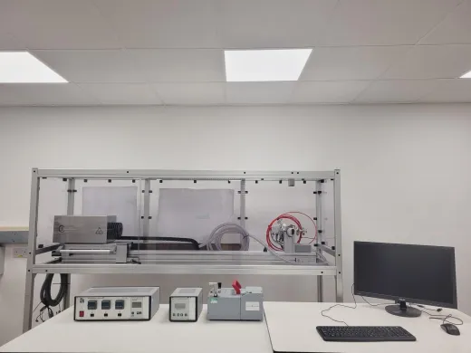 Pfeiffer Vacuum System with TCU 330 and MVP 070-3C