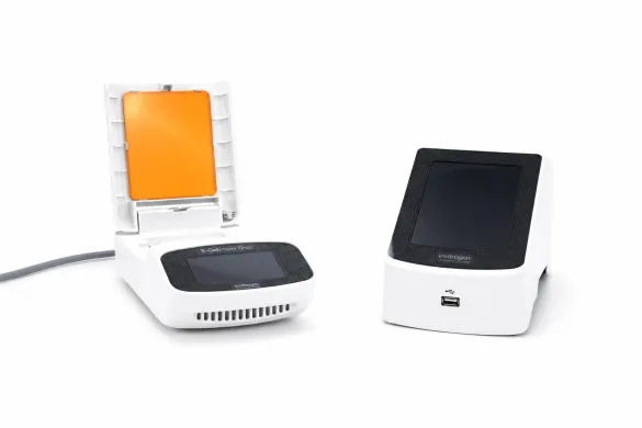 Invitrogen E-Gel Power Snap Electrophoresis System G8100 with Camera/Transilluminator G8200 (2022)