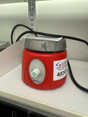 VWR C1 Student Hotplate Stirrer for Precise Heating and Stirring-cover