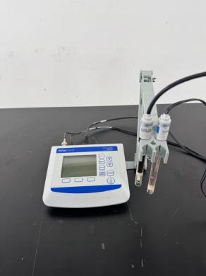 Fisherbrand Accumet AB200 Multiparameter pH/mV/Conductivity Meter-cover