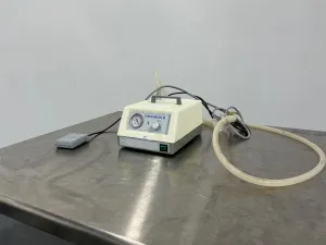 Nouvag Vacuson 18/1 Compact Vacuum Pump with Pressure Gauge and Foot Pedal Control, 2 of 3