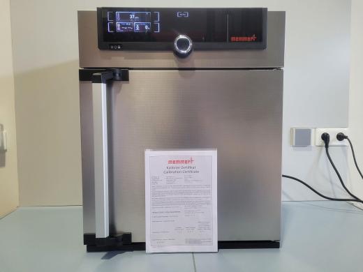 MEMMERT IN 30 incubator / oven with natural convection 80°C-cover