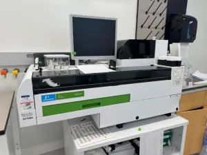 PerkinElmer WIZARD2 2480 Automatic Gamma Counter for Radioisotope Quantification, 3 of 4