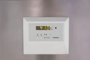 Heraeus Herasafe KS 18 MVK Biological Safety Cabinet, 5 of 6