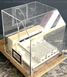 CETAC ASX-520 Random Access Autosampler with ENC-500 Anti-Contamination Enclosure, 14 of 14