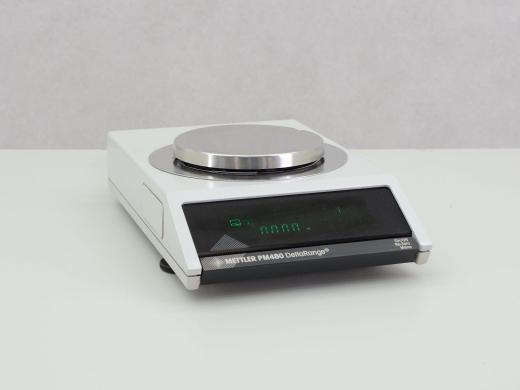 Mettler PM480 Precision Analytical Balance for Laboratory Weighing-cover