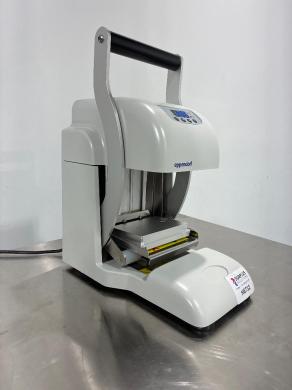 Eppendorf S200 Benchtop Heat Sealer with Digital Temperature Control-cover