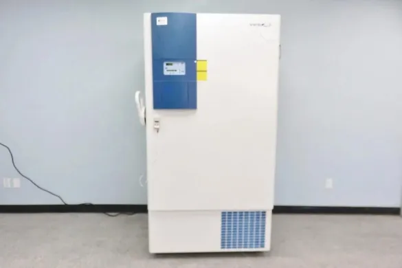 VWR 5606 Ultra Low Temperature Freezer – 23 cu ft Upright -86°C Biomedical Storage