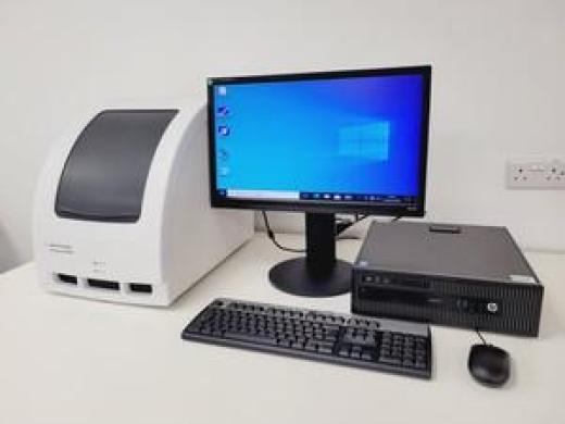 Stratagene MX3000P Multiplex Quantitative RT- PCR System  Lab-cover