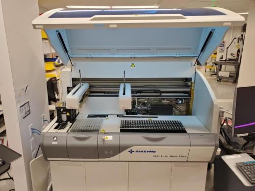Diazyme DZ-Lite 3000 Plus Chemiluminescence Immunoassay System (CLIA)-cover