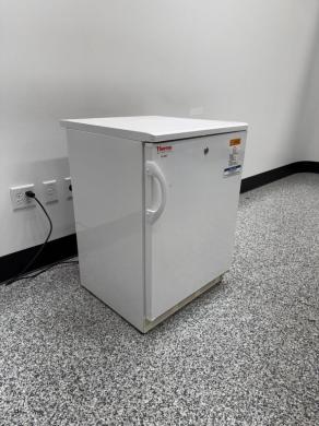 Thermo Under Counter Freezer-cover