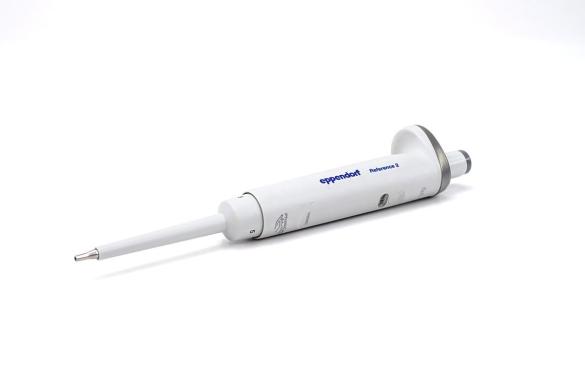 Eppendorf Reference 2 Fixed-Volume Pipette 5 µL-cover