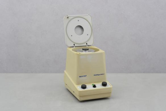 Eppendorf 5415C Benchtop Microcentrifuge-cover
