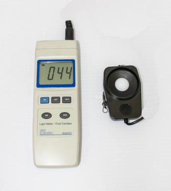 Sper Scientific 840021 Foot Candle Light Meter Accurate Response 400,000 lux-cover