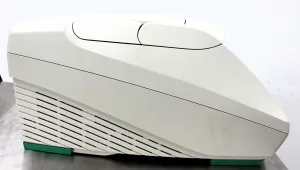 Bio-Rad T100 Thermal Cycler with Thermal Gradient and Touch-Screen Interface, 6 of 8
