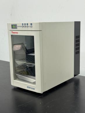 Thermo Scientific HeraTherm IMC 18 Laboratory Incubator with Precise Temperature Control-cover