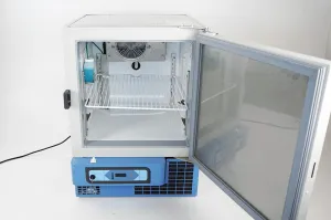 Thermo Scientific Revco REL404V High-Performance Laboratory Refrigerator, 3 of 9