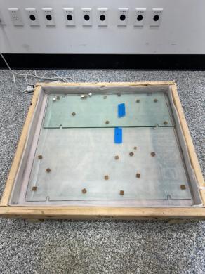 Used Laboratory Glass Paneling-cover