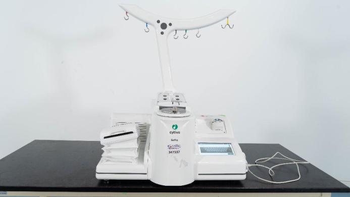 Cytiva Sefia S-2000 Automated Cell Processing System for Cell Therapy Manufacturing-cover